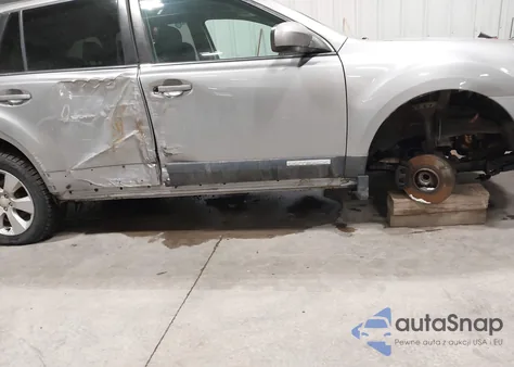 2010 Subaru Outback 2.5I Premium from USA, damaged, VIN 4S4BRCGC8A3330917